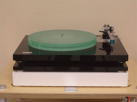 The Platform Vibration Damping And Isolation Platforms For Turntables