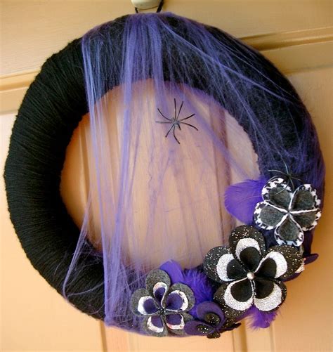 Halloween Yarn Wreath Spiderwebs And Feathers 4500 Via Etsy