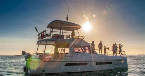 Cape Town Sunset Champagne Cruise And 3 Course Dinner Getyourguide