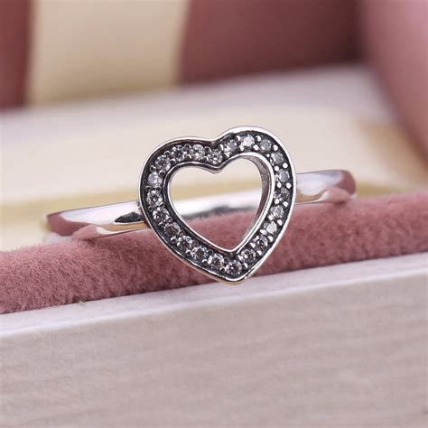 Authentic 100 925 Sterling Silver Jewelry Ring Crystal Love Heart Shaped Design With Clear Cz
