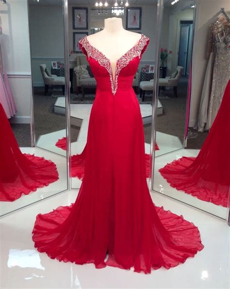 Please refer to our size chart for the best fit. MAC DUGGAL PAGEANT GOWN - SIZE 6 - WAS $1598 | Pageant ...
