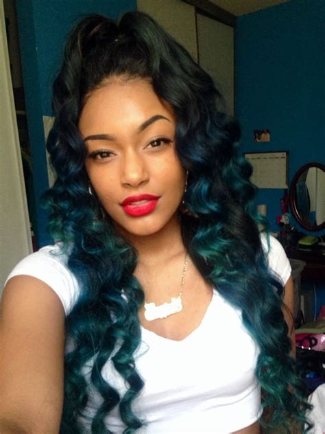 Blue Green Ombré Loving The Color And Makeup Look Weave Hairstyles