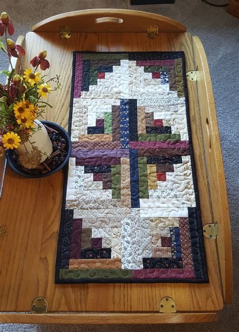 Log Cabin Quilted Table Runner / Quilted Table Runner/ Quilted | Etsy | Quilted table runners ...