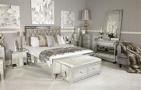 The Best Mirrored Bedroom Furniture Decorating Ideas References Otolama