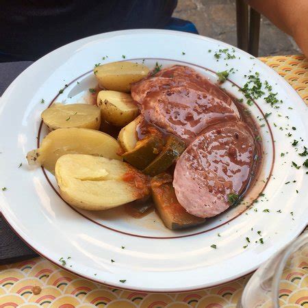 Le guide des restaurants sur lyon : Les Ventres Jaunes, Lyon - Vieux Lyon - Quarantaine ...