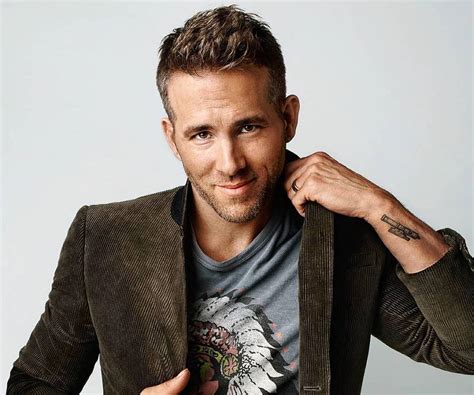 Ryan rodney reynolds (born october 23, 1976) is a canadian actor, comedian, and film producer. Ryan Reynolds Biography - Facts, Childhood, Family ...