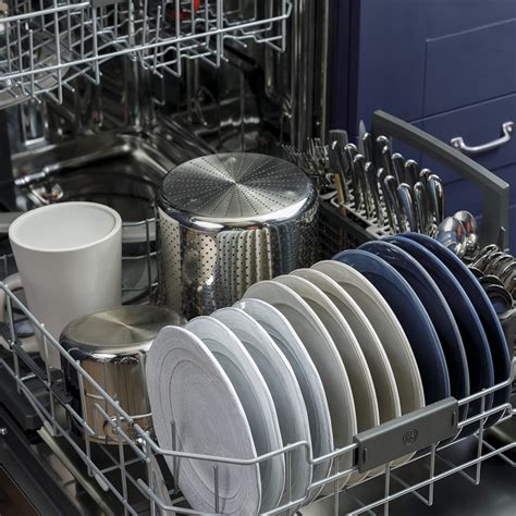 Ge Gdp645synfs 24 Built In Dishwasher With Stainless Steel Tall Tub
