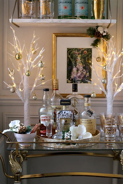 See more ideas about bar decor, home bar decor, decor. UK Home Blog Hop: My Christmas Dining Room - Swoon Worthy