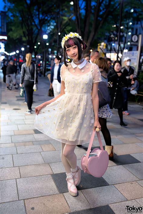 Rinrin Doll Is A Well Known Tokyo Based Fashion Model Who We Often See