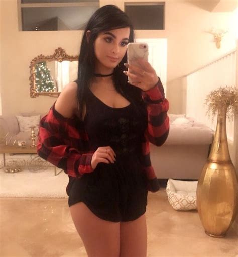 Hot Pics Of Sssniperwolf Sssniperwolf Hottest Female Celebrities Hottest Pic
