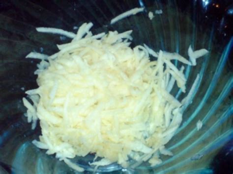 Apfel - Porree - Salat pikant Rezept mit Bild