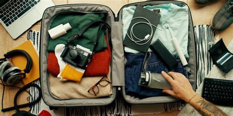 10 Essential Things To Pack
