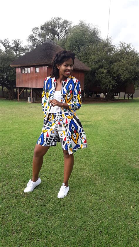 Mall manager under fire for refusing entry to man in ndebele attire. Ndebele printed shorts and jacket | African fashion women clothing, African print dresses ...