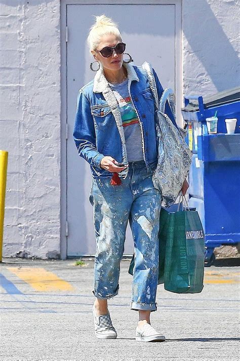 Gwen Stefani In A Blue Sweatsuit Was Seen Out In Los Angeles 01222022