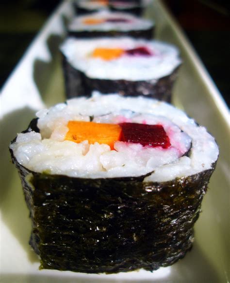 Aprender a cocinar saludables recetas, con ingredientes naturales y saludables, evitando los productos muy procesados. Receta de Sushi fácil para principiantes | Receta | Sushi ...