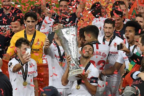 JesÚs Navas Ya Es El Jugador Que MÁs TÍtulos Ha Ganado Con El Sevilla