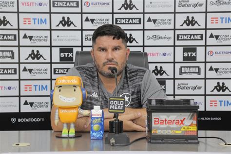 Eduardo Barroca Ainda é Dúvida Para O Próximo Jogo Do Botafogo Mh
