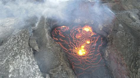 Fagradalsfjall Volcano Reykjanes Peninsula Iceland Eruption Picks Up In Intensity Again