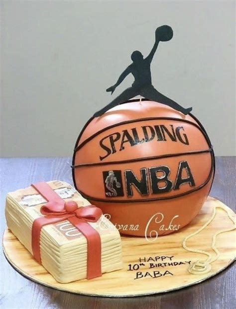Pin By Maria Hernandez On Reposteria Y Algo Mas Basketball Cake Money Cake Diy Cake Pops