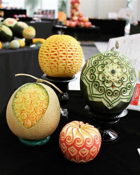 Fruit Carving Art Tomoko Sato Fruit Carving Fruit And Vegetable Carving Food Art