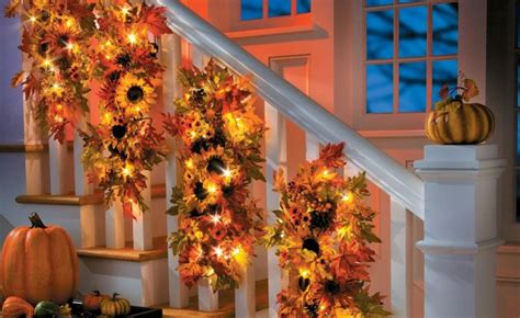 Save big on live lobsters and crab legs. 18 Flawless Fall Decorations To Prepare The Home For The ...