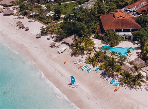 Couples Swept Away Resort In Negril Jamaica Stay Close