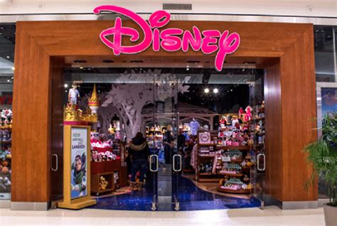 Nerdvania All Disney Stores In Uk To Close By September 2021 Except