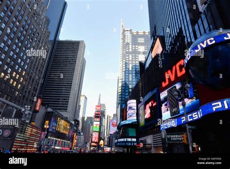 Looking Up At 42nd And 7th Avenue Broadway Times Square New York