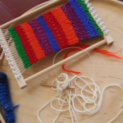 Weaving Tutorials For Beginners And Kids Loom Techniques Lessons And