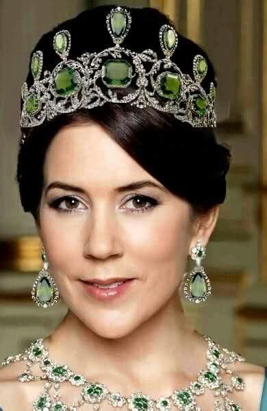 Crown Princess Mary Of Denmark Royal Crown Jewels Royal Crowns Royal