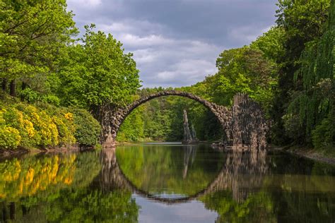 A National Geographic Tour Of Interesting Bridges Around The World 8