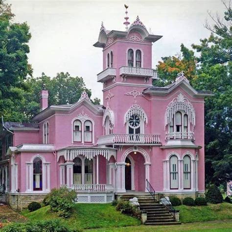 Victorian Houses Housesvictorian Twitter Pink Houses Victorian