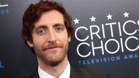 silicon valley s thomas middleditch in talks for bruce willis comedy
