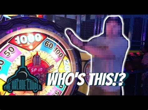 Who's The MYSTERY Guest At Dave & Buster's? - YouTube