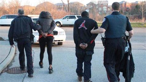 Gang Police Carry Out Raids In Toronto Peel And Hamilton Toronto Cbc News