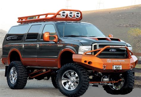 Custom Lifted Ford Excursions