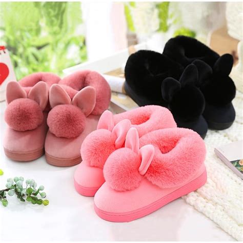 Parcourez notre sélection de chaussons lapin : Chaussons Lapin Pour Femme