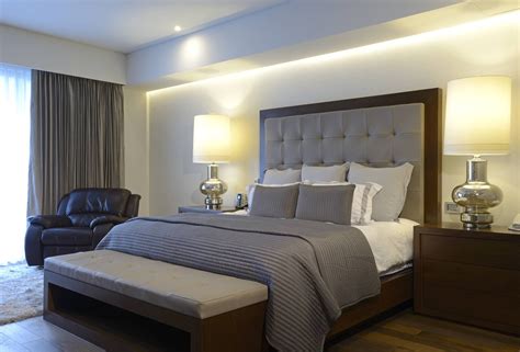Una Casa Moderna Con Un Interior Realmente Hermoso Main Bedroom Master