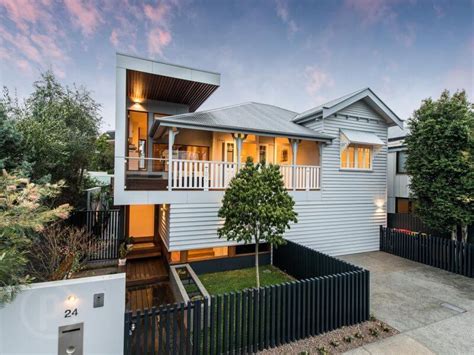 Queensland open on wn network delivers the latest videos and editable pages for news & events, including entertainment, music, sports, science and more, sign up and share your playlists. Nouveau Queenslander for sale in New Farm Qld