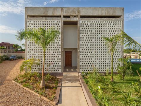 The Mbweni House In Tanzania By Fbw Architects Responds To Culture And