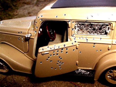 Bonnie And Clyde 1934 Ford Fordor Deluxe Sedan The Death Car 167