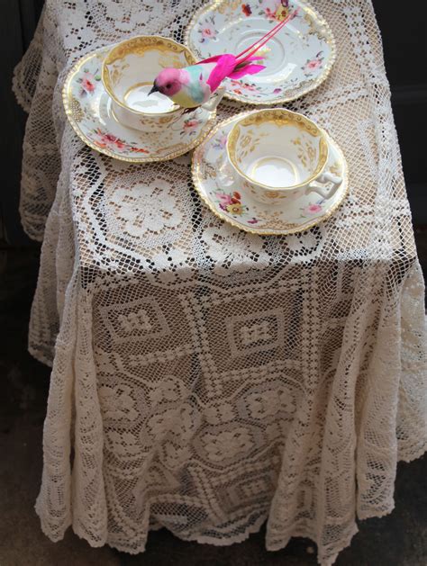 Lace Table Cloth Vintage Tea Party Lace Tablecloth Vintage Tea
