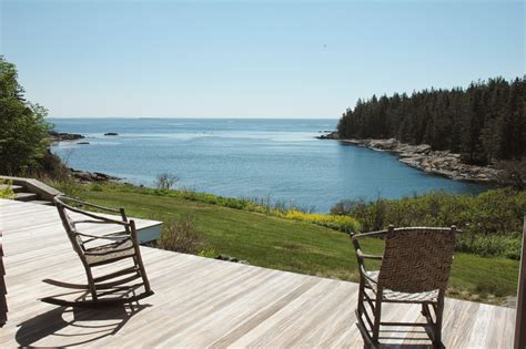 A Stunning Island Getaway for up to 24 guests - Islands for Rent in