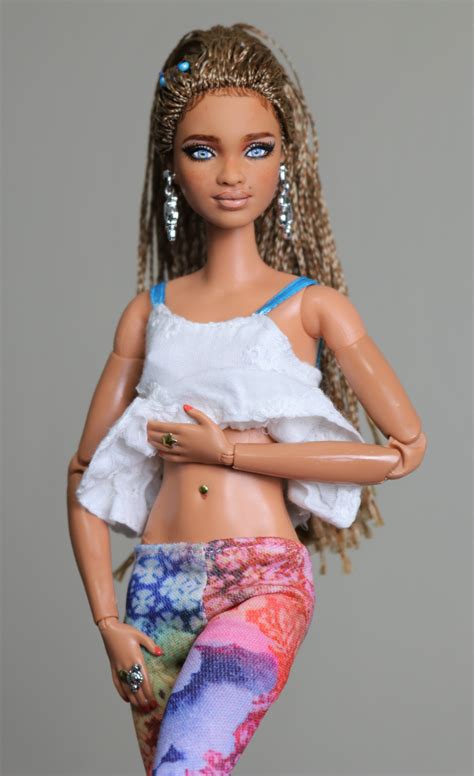 Niamani Articulated Customized Biracial Ooak Bmr1959 Made To Move Micro Braids Barbie Doll