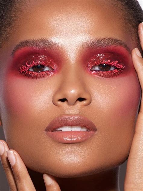 The 18 Coolest Pink Eyeshadow Looks And How To Create Them Who What Wear Uk