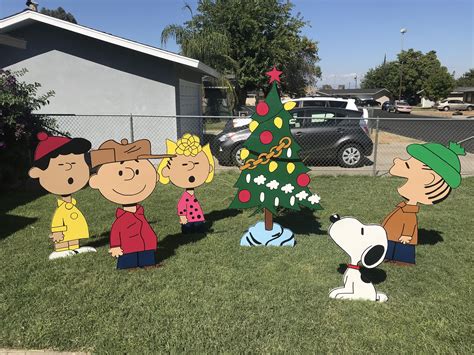 Peanuts Characters Christmas Yard Decorations