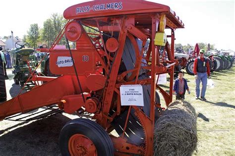 Allis Chalmers Roto Baler Launched New Approach Farm Collector