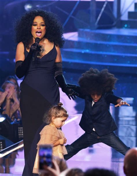 Diana Ross Grandson And His Killer Dance Moves Steal The Show At The AMAs