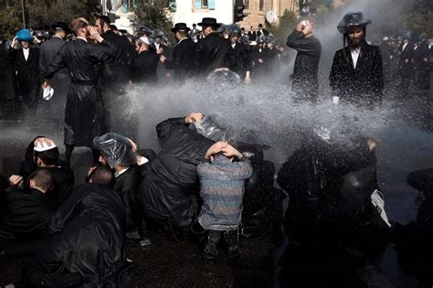 ultra orthodox protesters arrested in clashes against israeli army draft sbs news