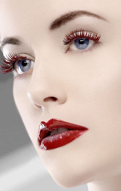 Red Eyelashes Make Up In 2020 Makeup Lashes Beauty Eye Makeup